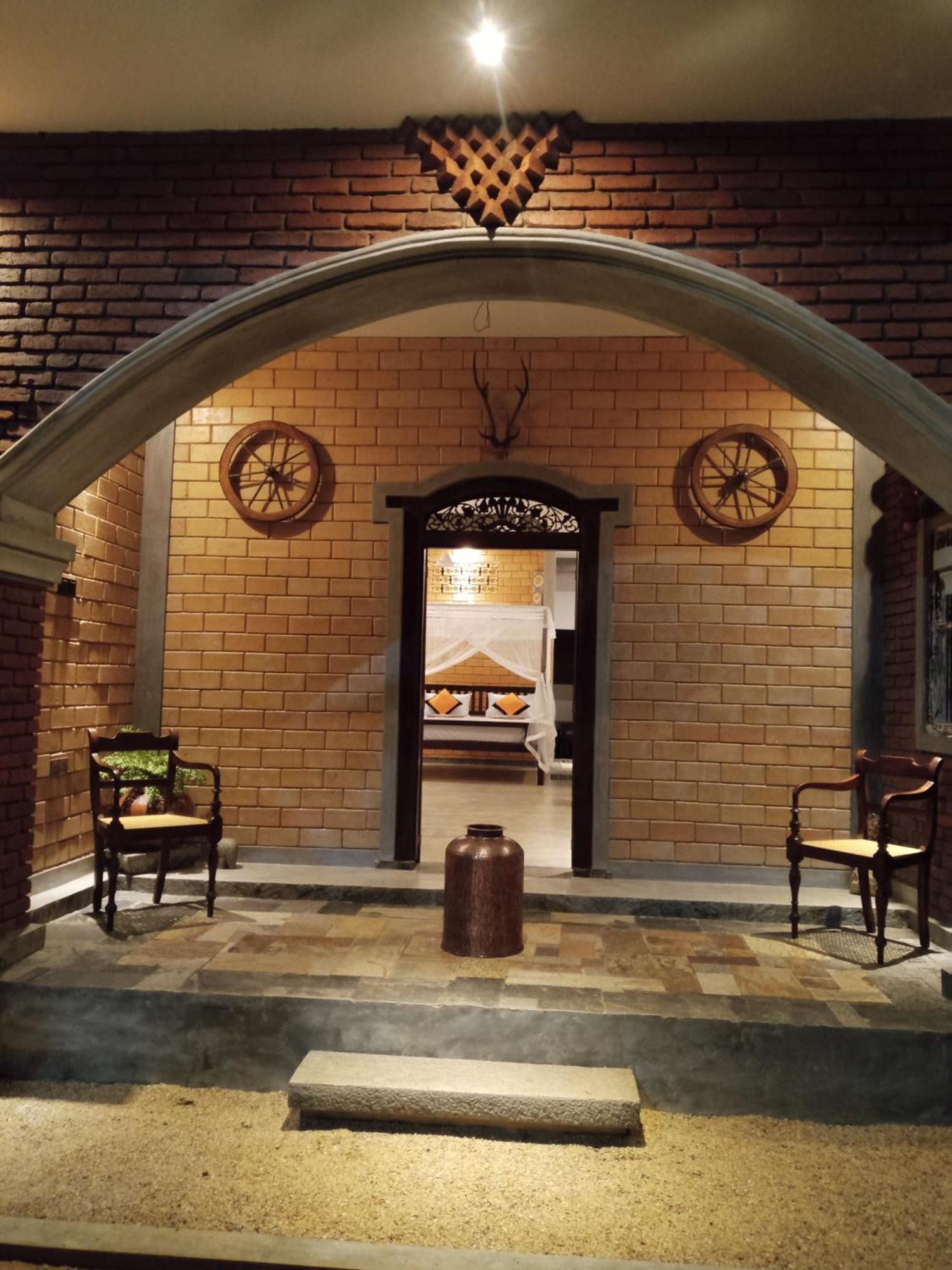 The Brick Wonder Hotel Habaraduwa Bagian luar foto